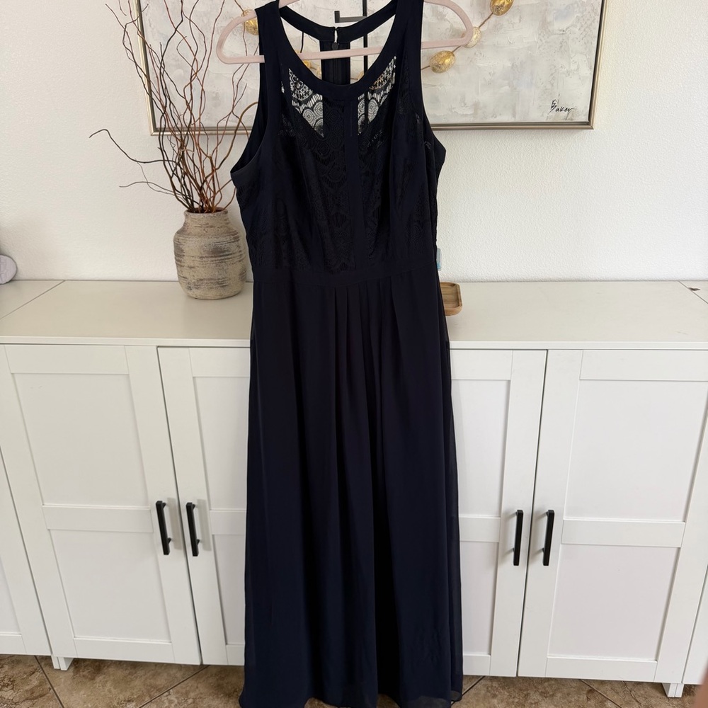City Chic Navy Lace-Panel - Paneled Bodice Maxi Dress